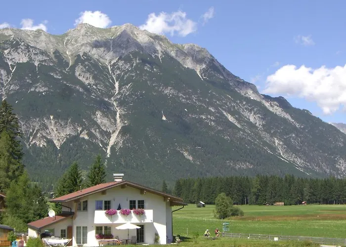 贝拉门特斯公寓 公寓 *