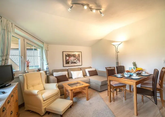 贝拉门特斯公寓 公寓 *