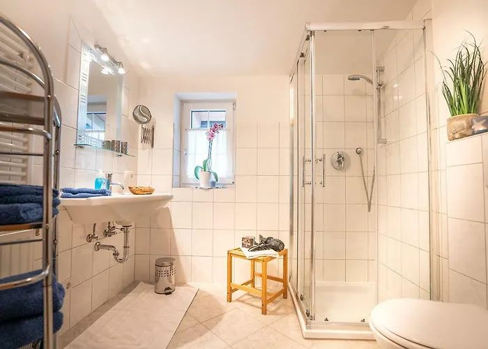 贝拉门特斯公寓 公寓 洛伊塔施